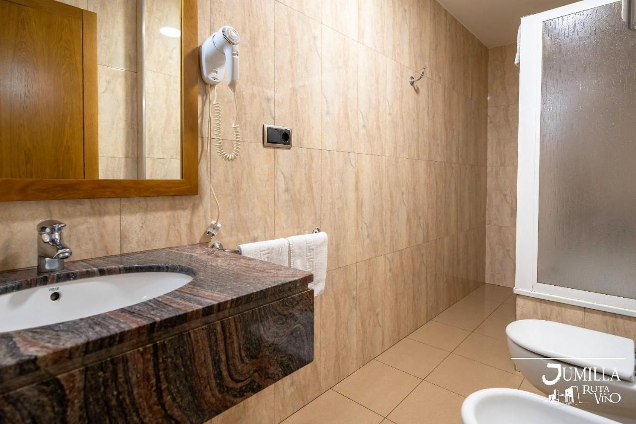 Hotel Pio XII Хумиля Екстериор снимка